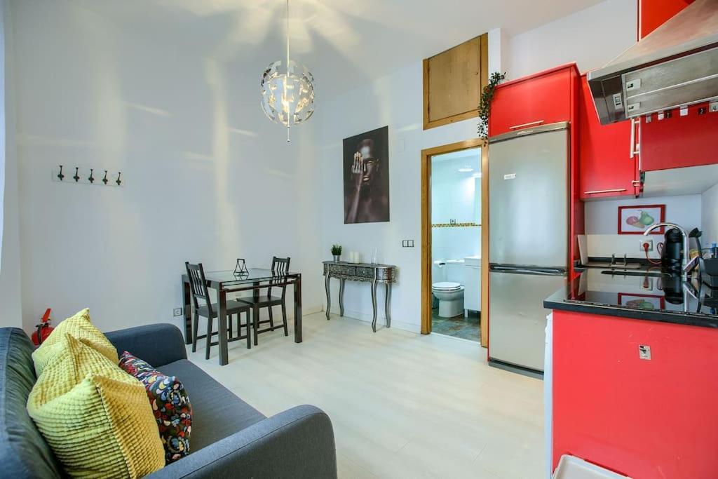 شقة Cozy Getaway In مدريد المظهر الخارجي الصورة
