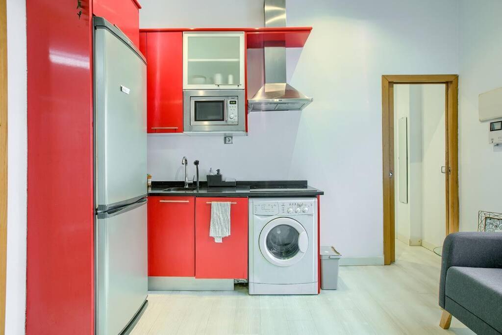 شقة Cozy Getaway In مدريد المظهر الخارجي الصورة