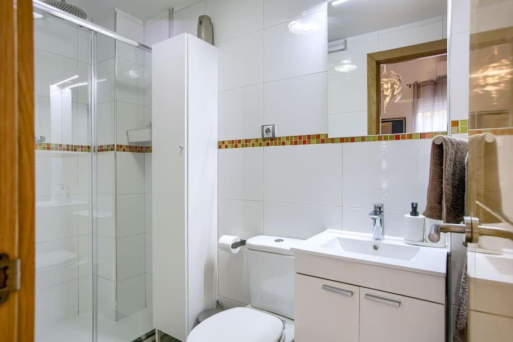 شقة Cozy Getaway In مدريد المظهر الخارجي الصورة
